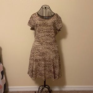 Cotton dress super comfy size LG brown/tan print
